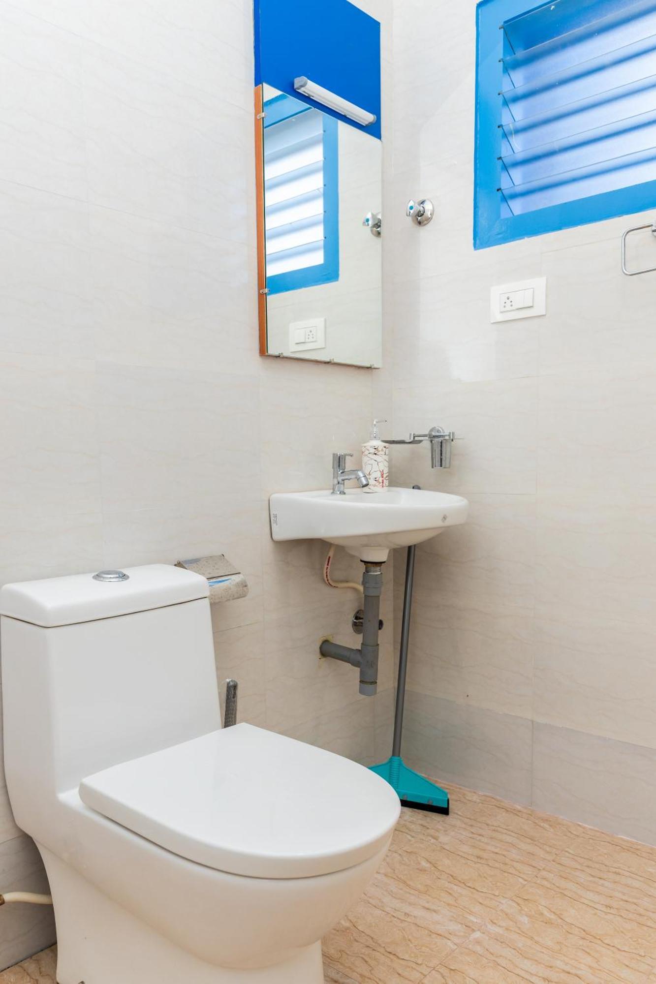 Panism Lifestyle Hotel Ауровил Екстериор снимка